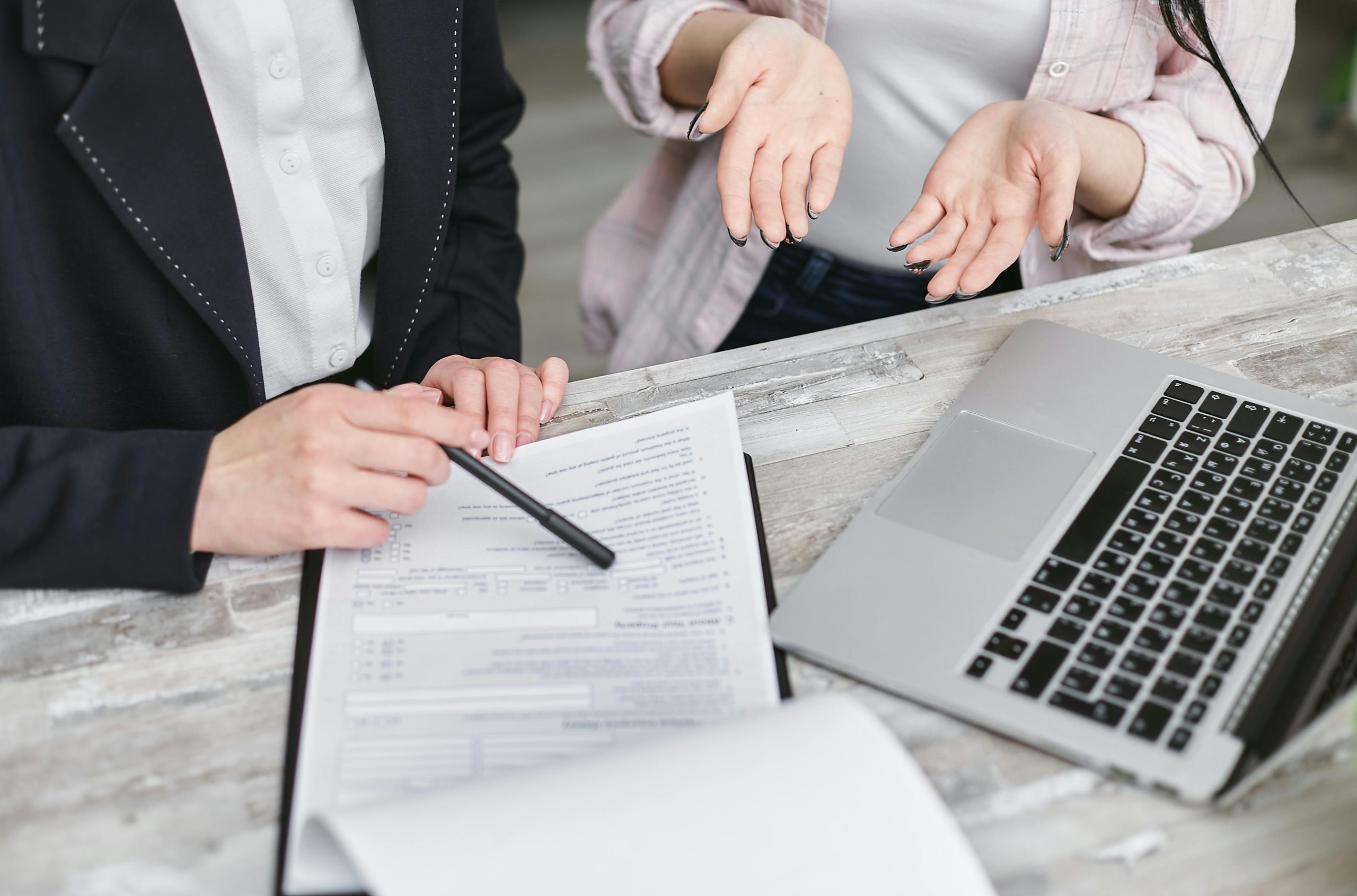 Negotiating insurances for big companies.